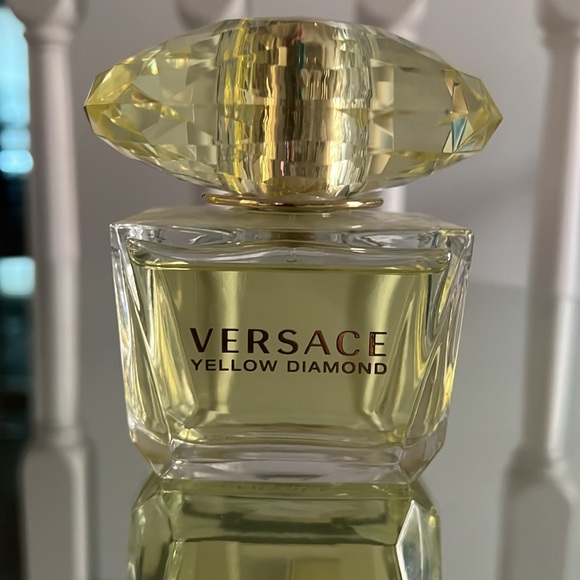 Versace perfume and lotion - Picture 4 of 4